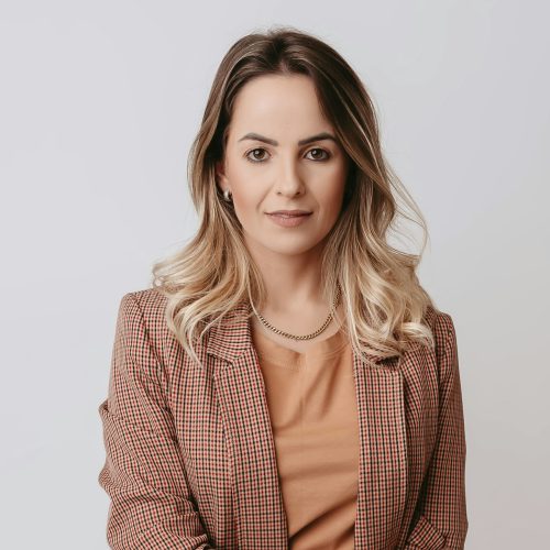 jsb-co-eHd-67Ek_Tg-unsplash